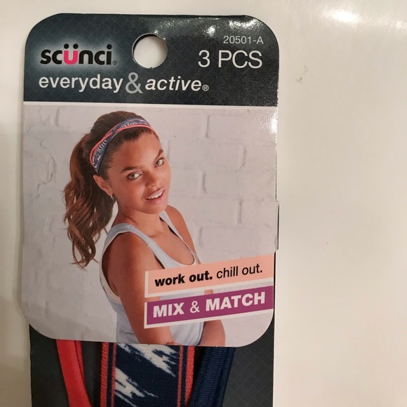 🛑Brand new Athletic hair head band set of three - Picture 3 of 4